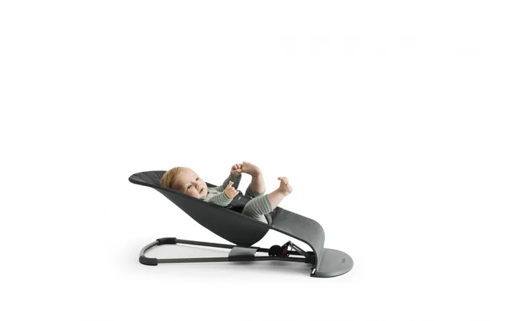 Шезлонг для немовлят BabyBjorn Bouncer BLISS Mesh Navy Blue — Photo 5