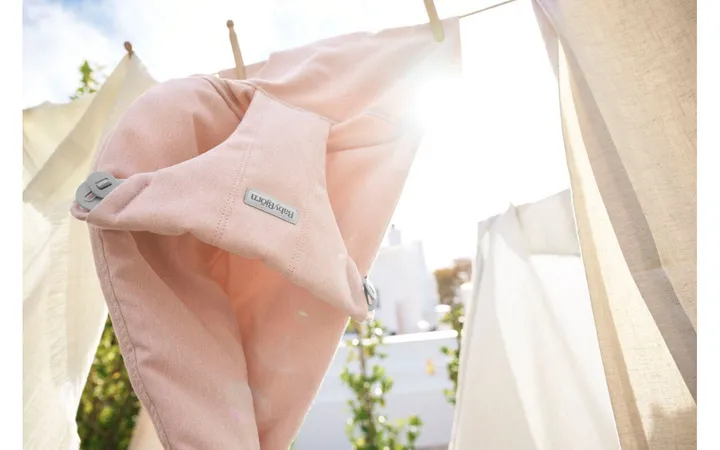 Шезлонг для немовлят BabyBjorn Bouncer BLISS Woven Light Pink Melange — Photo 19