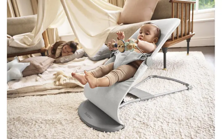 Шезлонг для немовлят BabyBjorn Bouncer BLISS Woven Light Grey Melange — Photo 18