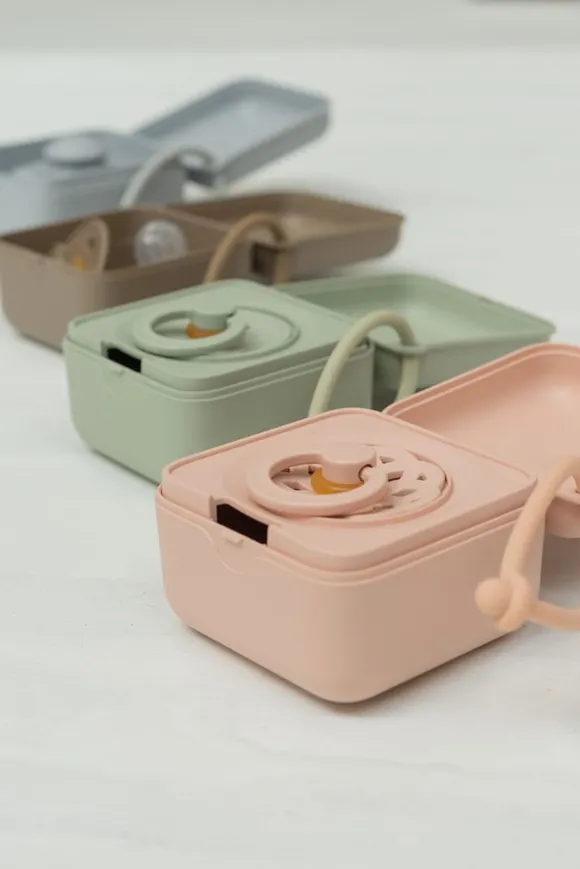 Контейнер для пустушок BIBS Pacifier Box Blush — Photo 17