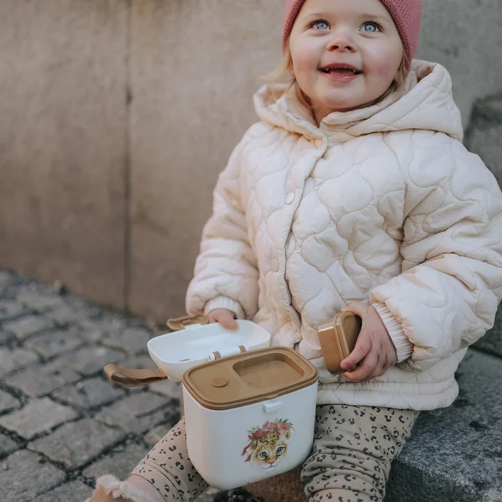 Ланчбокс Elodie Details Lunch &amp; Snack Rosy Bow Leo — Photo 17