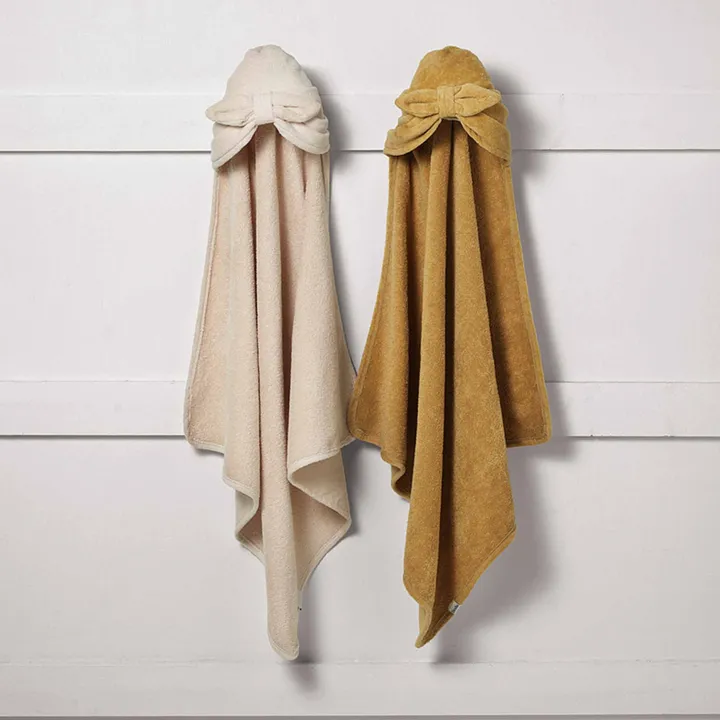 Рушник з капюшоном Elodie Detail Hooded Towel Powder Pink — Photo 5