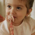 Тримач для пустушки Elodie Details Wood River Rose — Photo 1