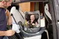 Дитяче автокрісло Swandoo Marie5 i-Size Chia Black — Photo 6
